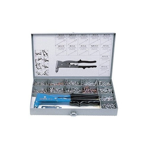 ASS. B 1977/8 CON 940 RIVETTI.